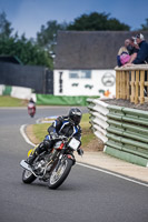 Vintage-motorcycle-club;eventdigitalimages;mallory-park;mallory-park-trackday-photographs;no-limits-trackdays;peter-wileman-photography;trackday-digital-images;trackday-photos;vmcc-festival-1000-bikes-photographs